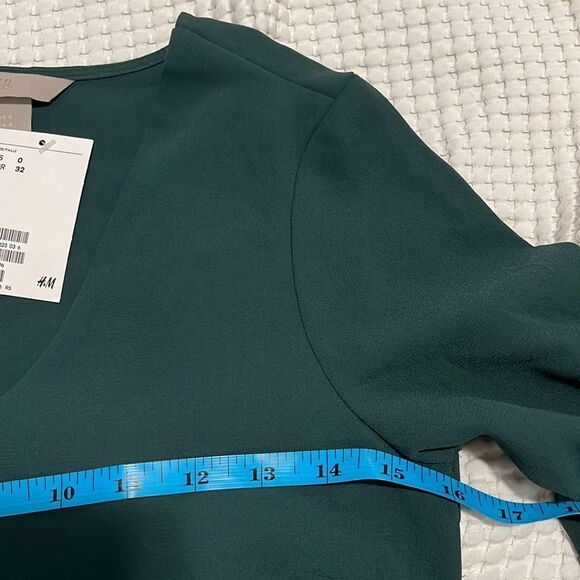 NWT- H&M- 0 - Picture 5 of 9